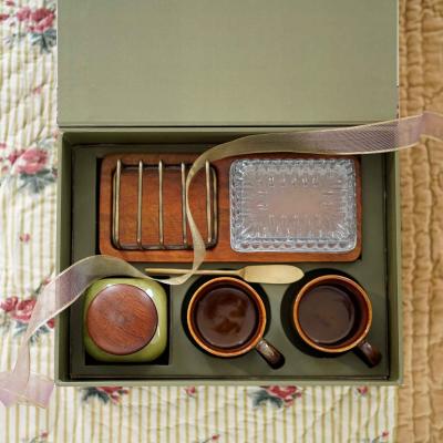 BHOR - BREAKFAST HAMPER BOX