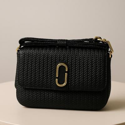 Stylish Sling Bags for Women – Compact, Lightweight & Trendy Crossbody