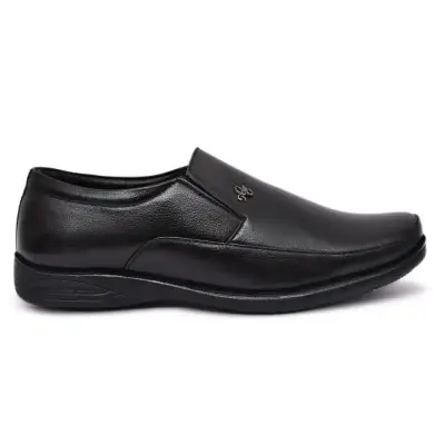 WUGO::Latest Trendy Men Formal Shoes|Black Moccasin Shoes|Office Shoes For Men's & Boys- Size 40 MOCCASIN05-BLK
