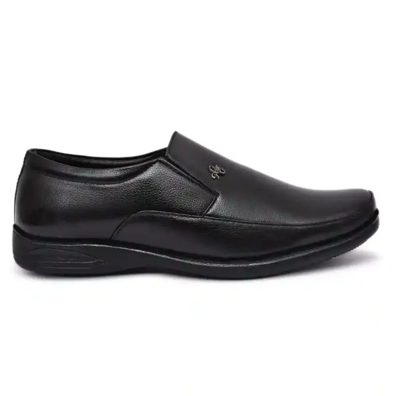 WUGO::Latest Trendy Men Formal Shoes|Black Moccasin Shoes|Office Shoes For Men's & Boys- Size 40 MOCCASIN05-BLK