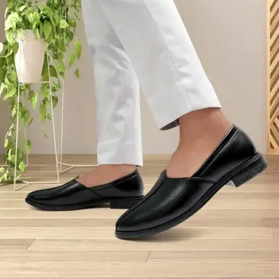 WUGO::Latest Stylish Men Nagra Shoes|Nagra Juttis/Rajsthani Juttis For Men's & Boys-MOC-NAGRA-BLK Size 44