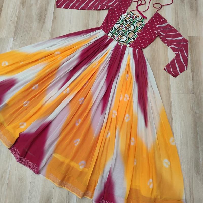 Faux Georgette Bandhej Print With Gamthi Embroidered & Mirror embellished Work- Pink